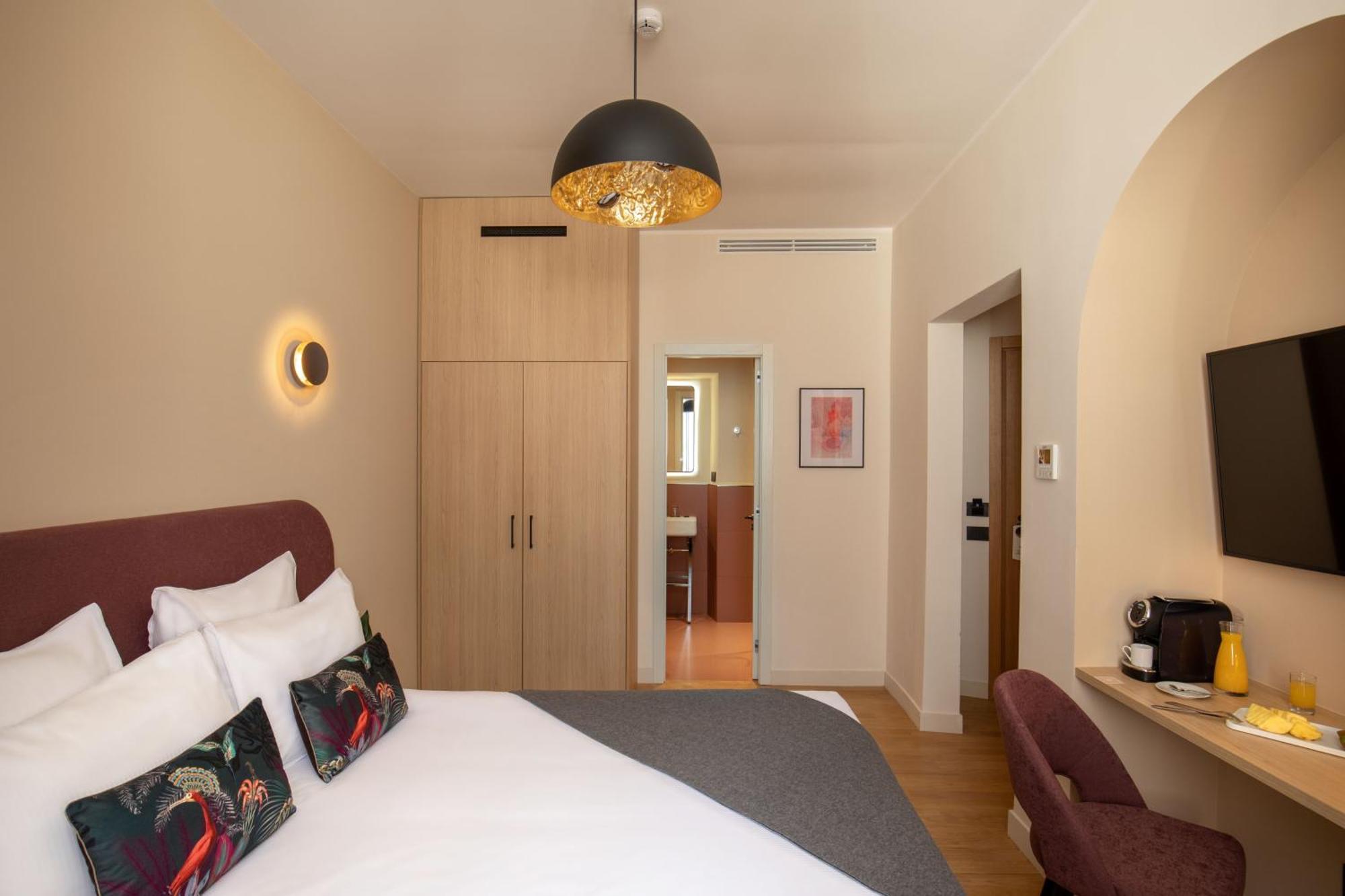 9Hotel Cesari Róma Kültér fotó